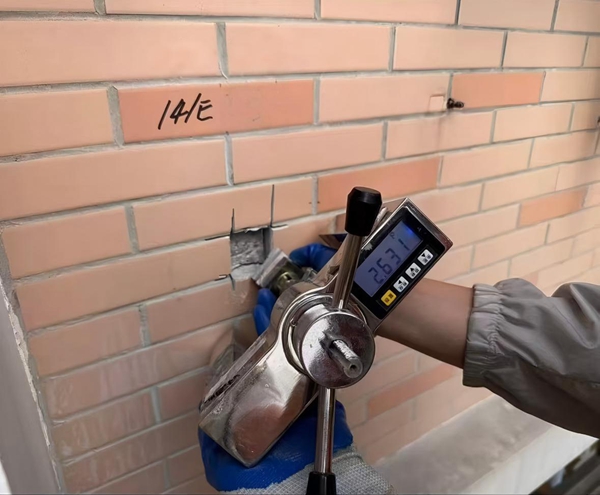 飾面磚粘結(jié)強(qiáng)度檢測